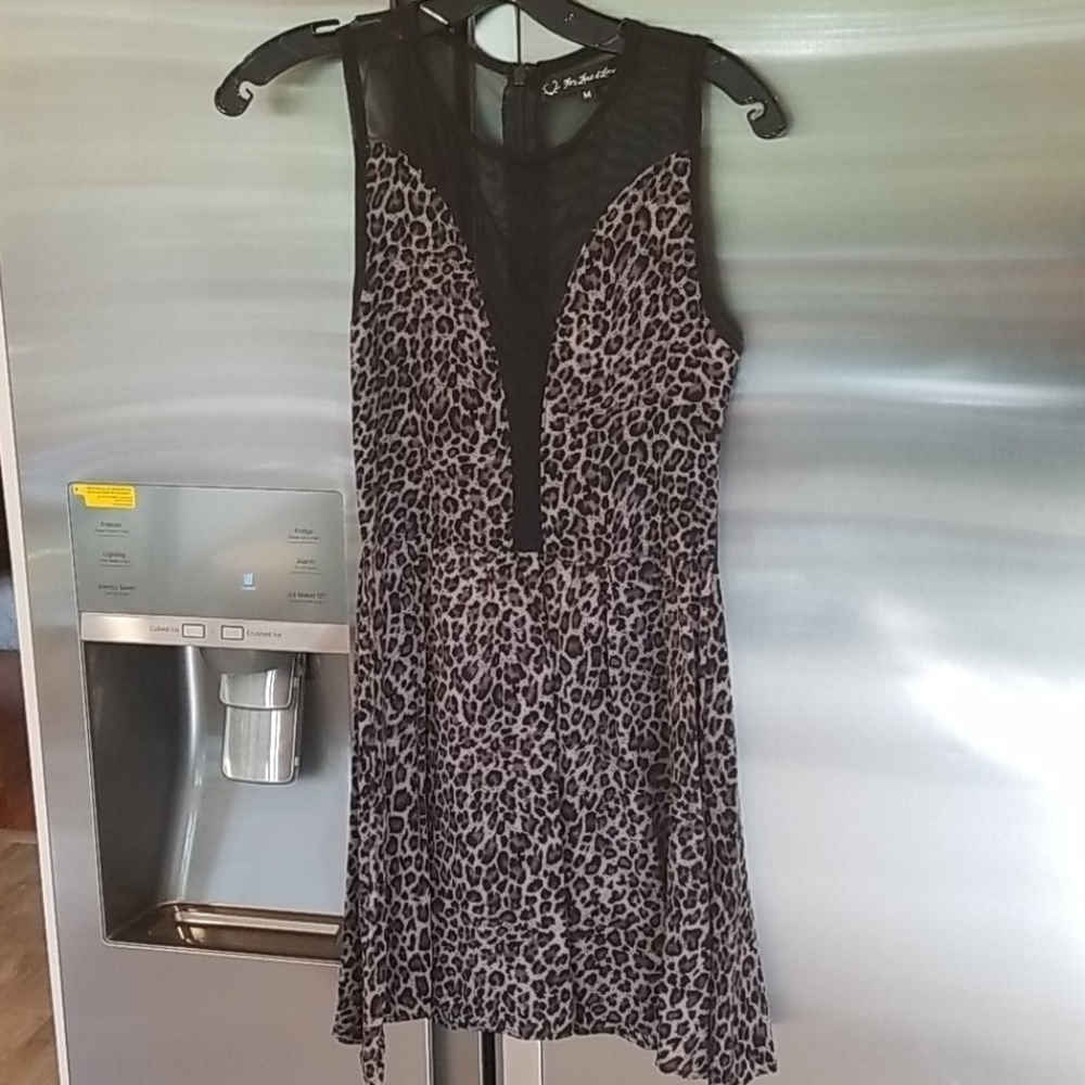 💕FOR LOVE AND LEMONS💕 Mesh Animal Print Dress Medium M NWOT